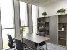 亦庄 核心区 中航技广场 240平米 精装家具 随时入住