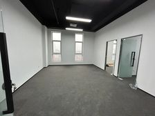 亦庄核心区、小户型24空调75平2 随时入住办公
