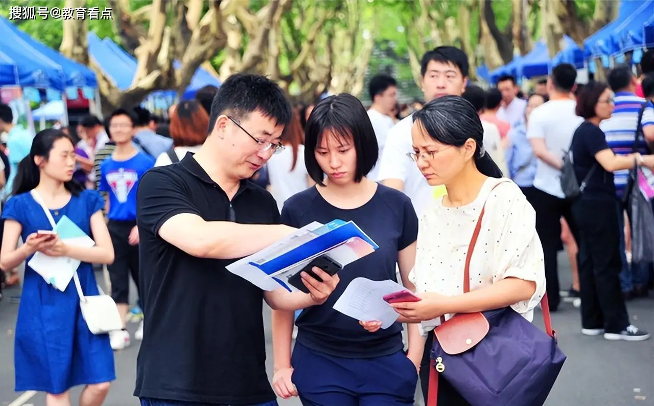 直播运营工作怎么做_做直播运营怎么样_直播运营咋样