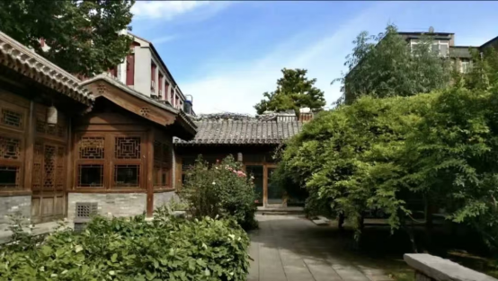 北京1000平米大平层_北京东城1000平米办公间_黄浦江边办公间