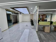 北四环丨惠新西街北口丨正对电梯丨超大前台丨朝南