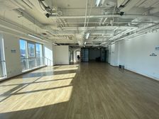 地铁三线 金贸大厦 211平 精装修 保证房源