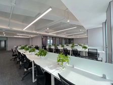 东四十条地铁 首创大厦 精装修带家具 正对电梯间 临富华大厦